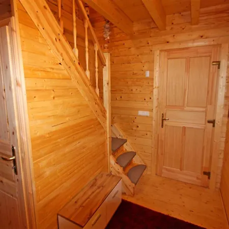 Holiday home Ferienhaus Mit 3 Schlafraeumen Tollenseheim 9911 *